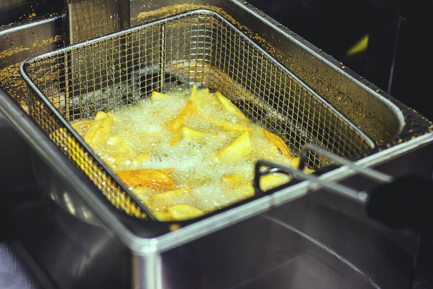 How to Double-Fry for Crispy, Crunchy Chicken