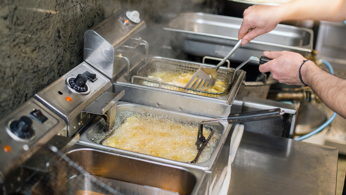 When to Change Frying Oil - Food Safety Tips